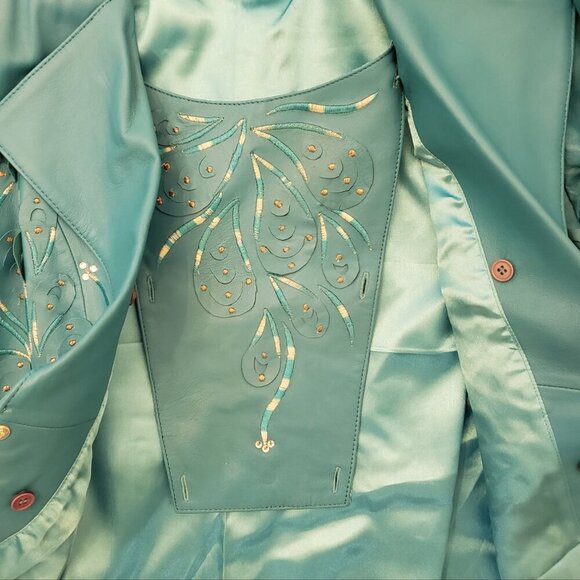 Donna Lepure NY Blue Lambskin Leather Embellished jacket/skirt size 2L Vintage - Picture 4 of 16